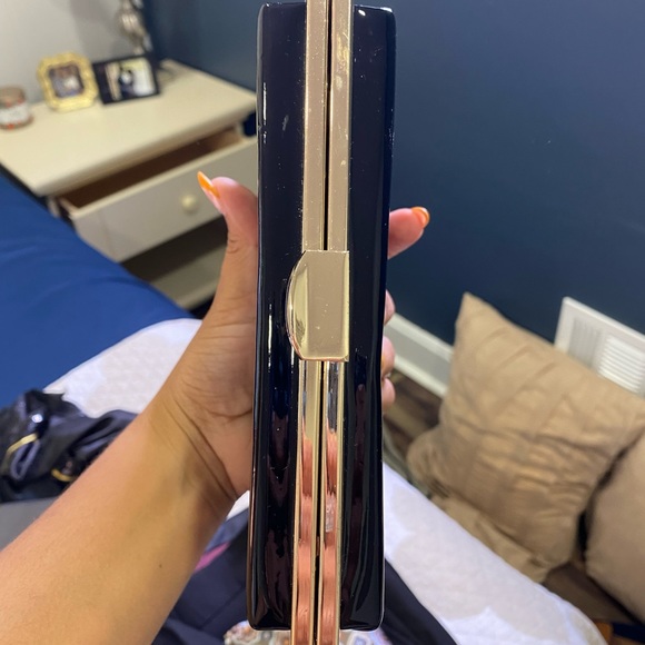 Black clutch - Picture 3 of 4